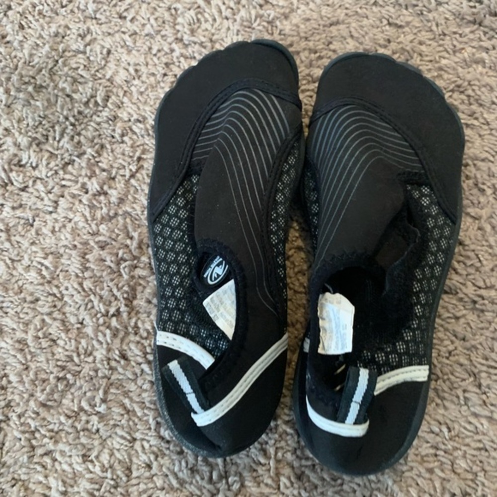 Athletic Works Black Swim Water Shoes